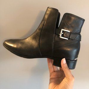 Nearly New: Michael Kors Black Ankle Booties 11